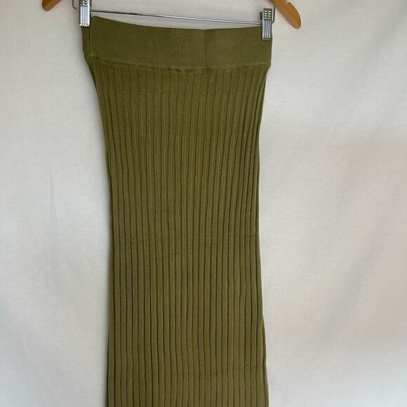 Olive Green Crop Top Skirt Set - Picture 9 of 13